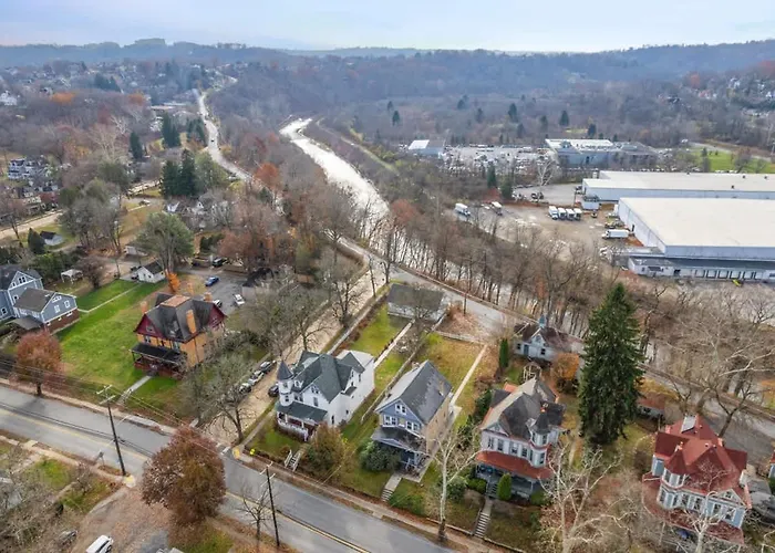 Cozy 1br King - Near Airport